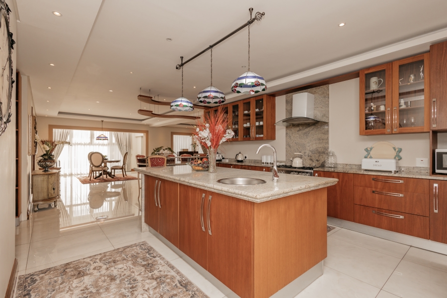 4 Bedroom Property for Sale in Baronetcy Estate Western Cape